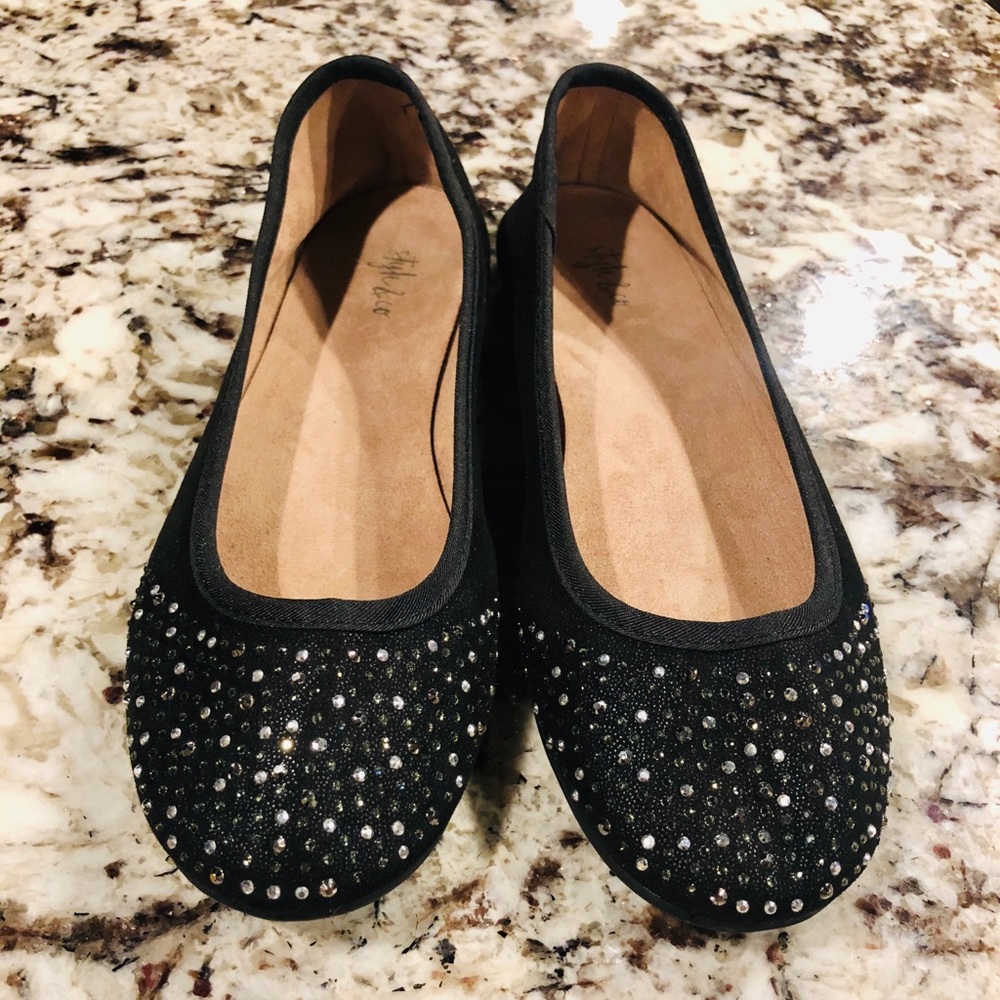 Flat shoes, teen